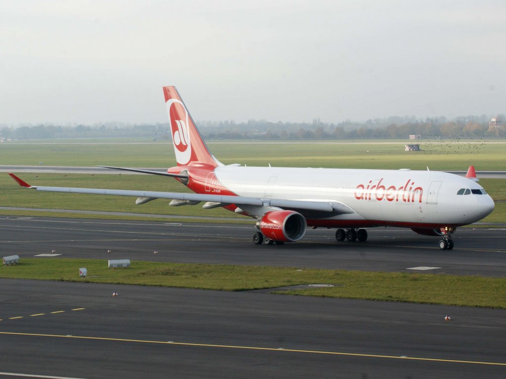 Air Berlin (ex LTU), D-ALPD, Airbus A 330-200, 13.11.2011, DUS-EDDL, Dsseldorf, Germany 