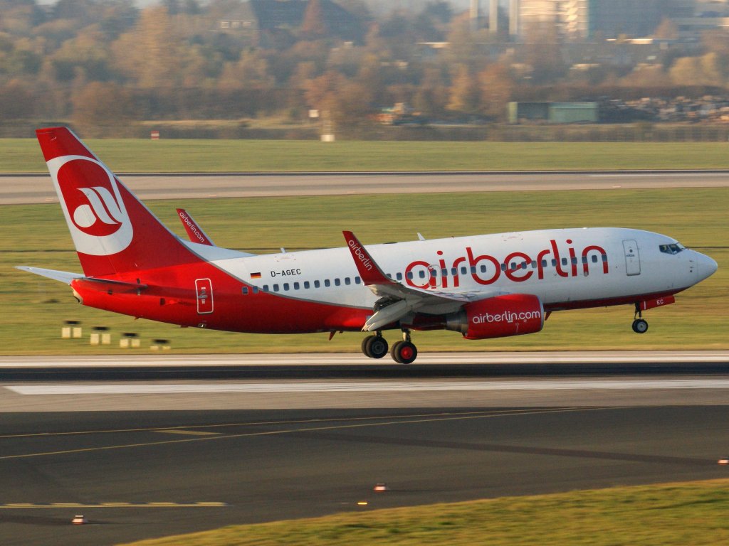 Air Berlin (Germania), D-AGEC, Boeing 737-700 wl, 13.11.2011, DUS-EDDL, Dsseldorf, Germany 