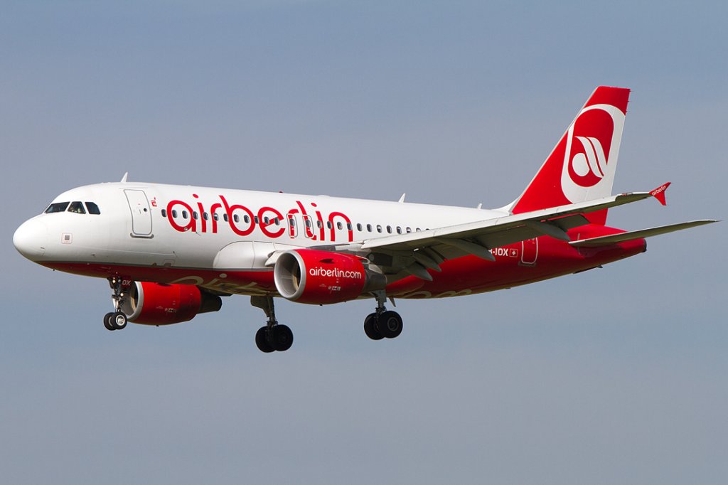 Air Berlin, HB-IOX, Airbus, A320-214, 28.04.2012, ZRH, Zrich, Switzerland




