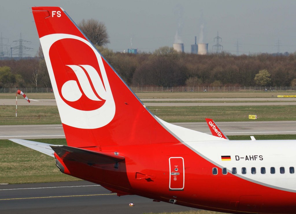 Air Berlin (TUIfly), D-AHFS, Boeing 737-700 WL (Seitenleitwerk/Tail), 20.03.2011, DUS-EDDL, Dsseldorf, Germany 

