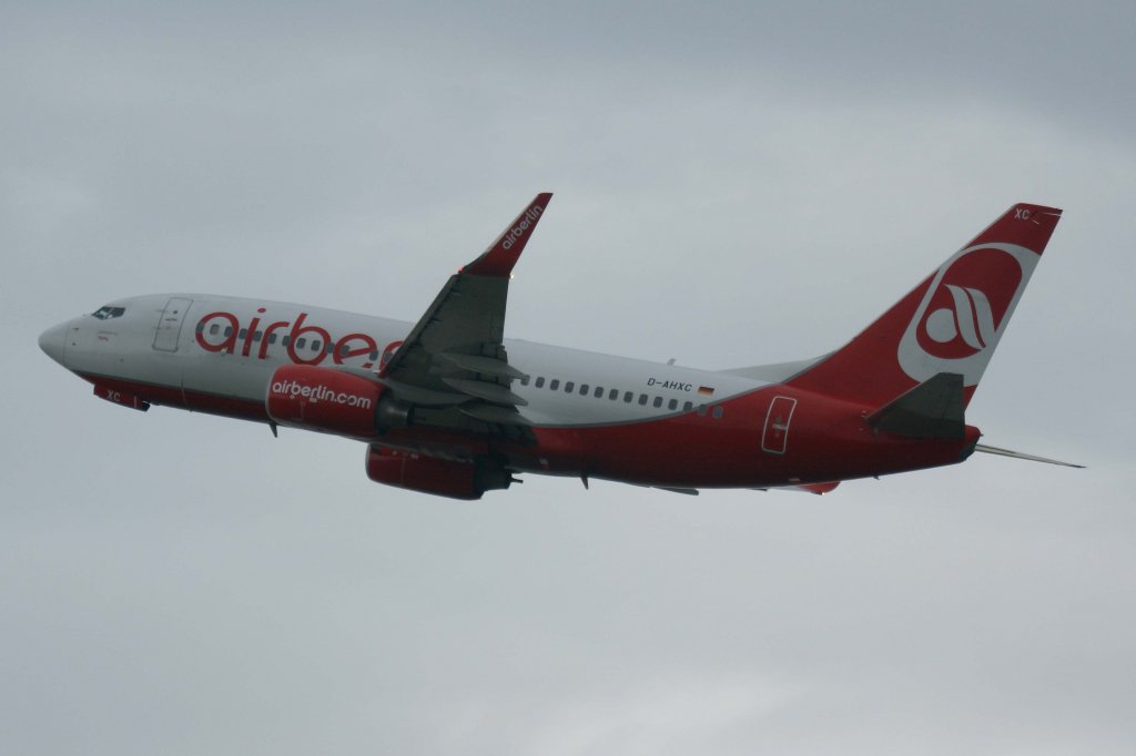 Air Berlin (TUIfly), D-AHXC, Boeing, 737-700 wl, 21.04.2012, STR-EDDS, Stuttgart, Germa