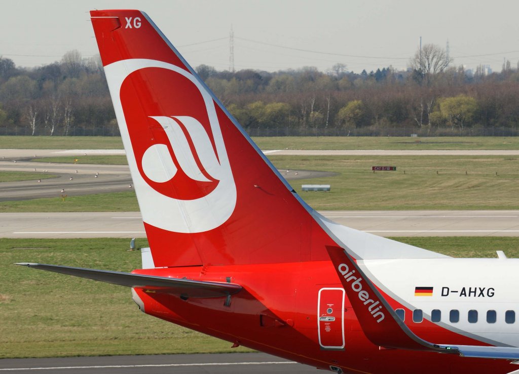 Air Berlin (TUIfly), D-AHXG, Boeing 737-800 WL (Seitenleitwerk/Tail) 20.03.2011, DUS-EDDL, Dsseldorf, Germany

