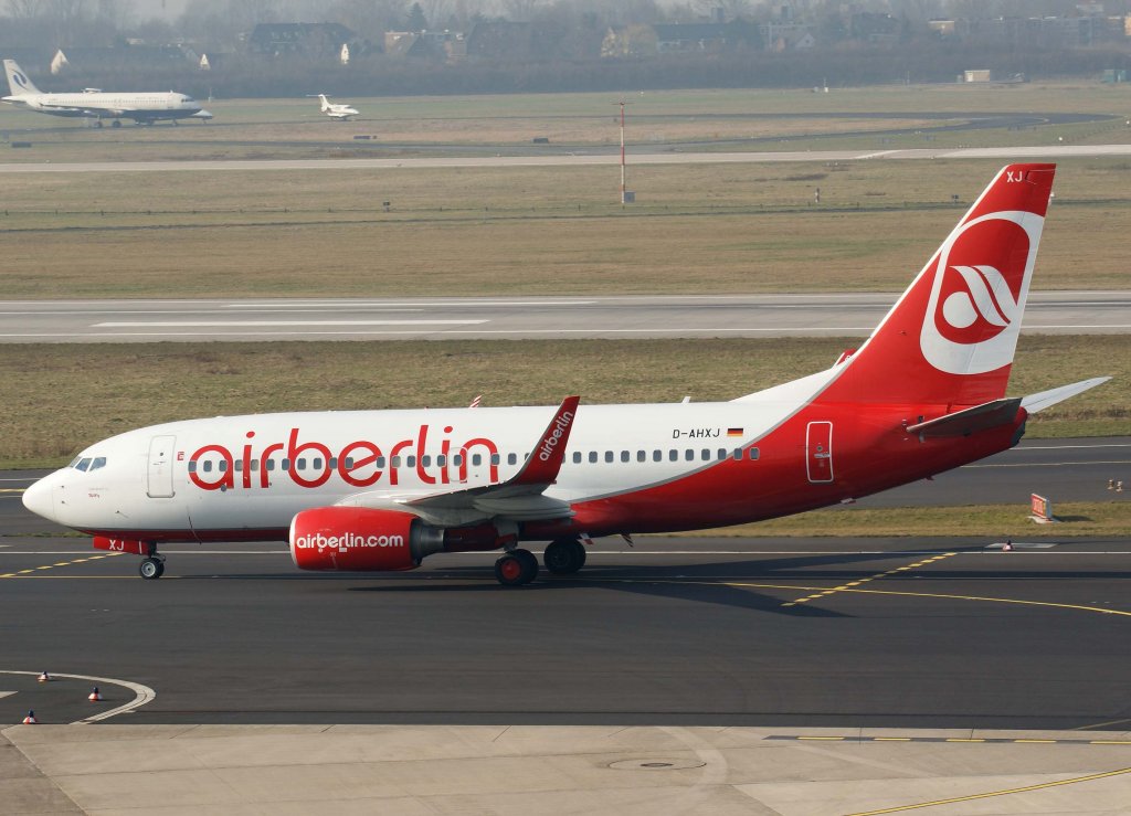 Air Berlin (TUIfly), D-AHXJ, Boeing 737-700 WL , 04.03.2011, DUS-EDDL, Dsseldorf, Germany 

