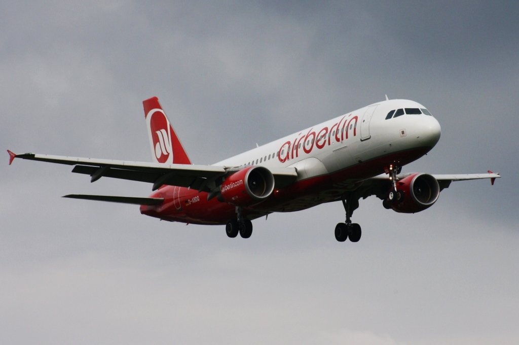Air Berlin,D-ABDQ,(c/n3121),Airbus A320-214,24.05.2013,HAM-EDDH,Hamburg,Germany