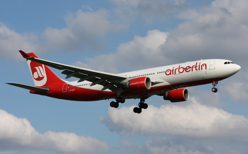 Air Berlin,D-ALPA,(c/n403),Airbus A330-223,09.05.2012,HAM-EDDH,Hamburg,Germany