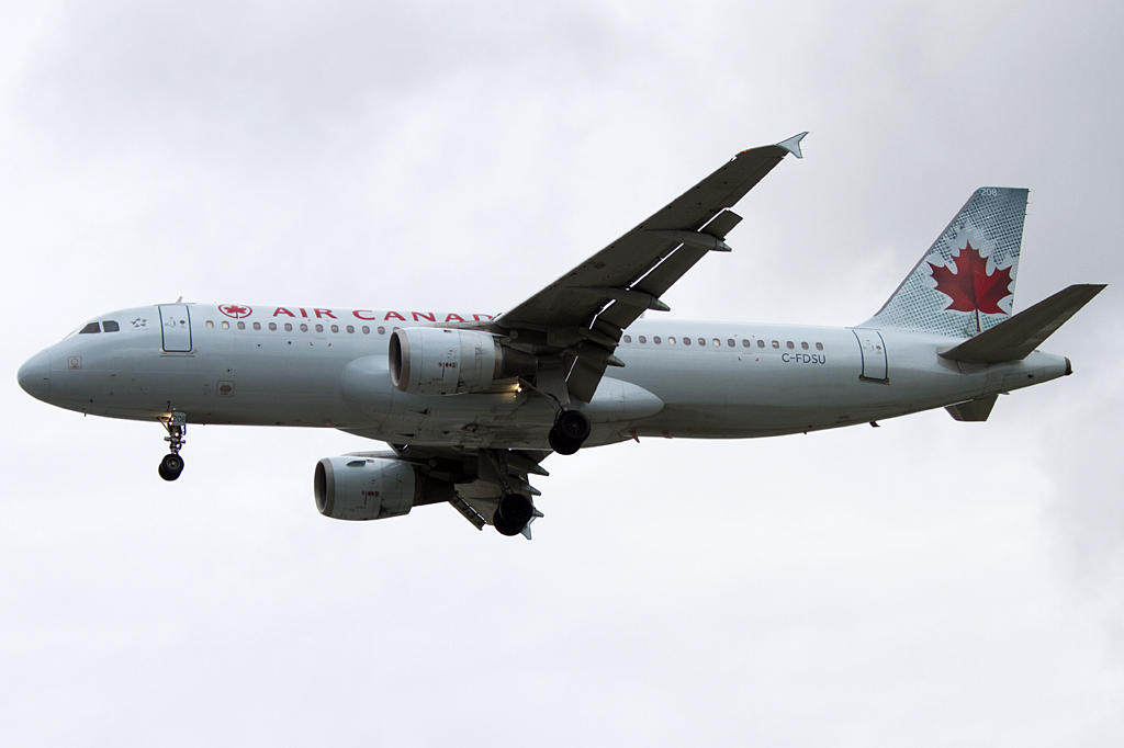 Air Canada, C-FDSU, Airbus, A320-211, 04.09.2011, YYZ, Toronto, Canada




