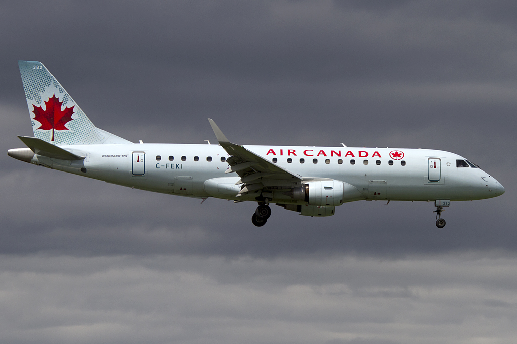 Air Canada, C-FEKI, Embraer, ERJ-175, 06.09.2011, YUL, Montreal, Canada 




