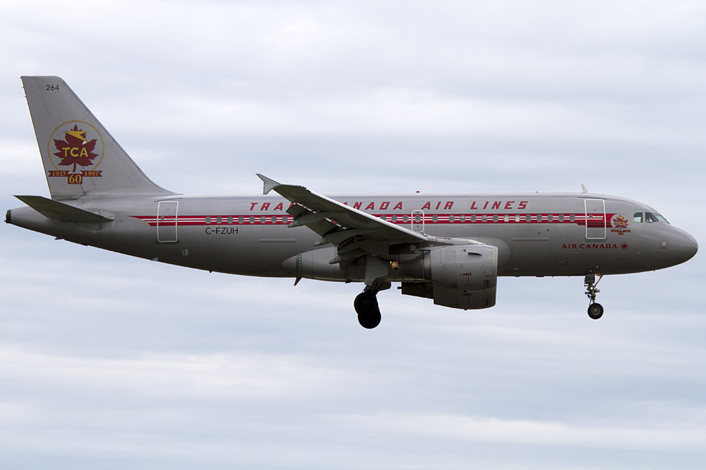 Air Canada, C-FZUH, Airbus, A319-114, 24.08.2011, YUL, Montreal, Canada 




