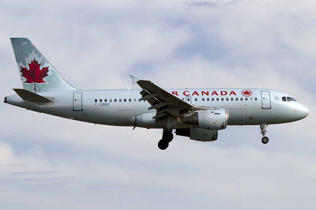 Air Canada, C-GBIM, Airbus, A319-114, 31.08.2011, YUL, Montreal, Canada 




