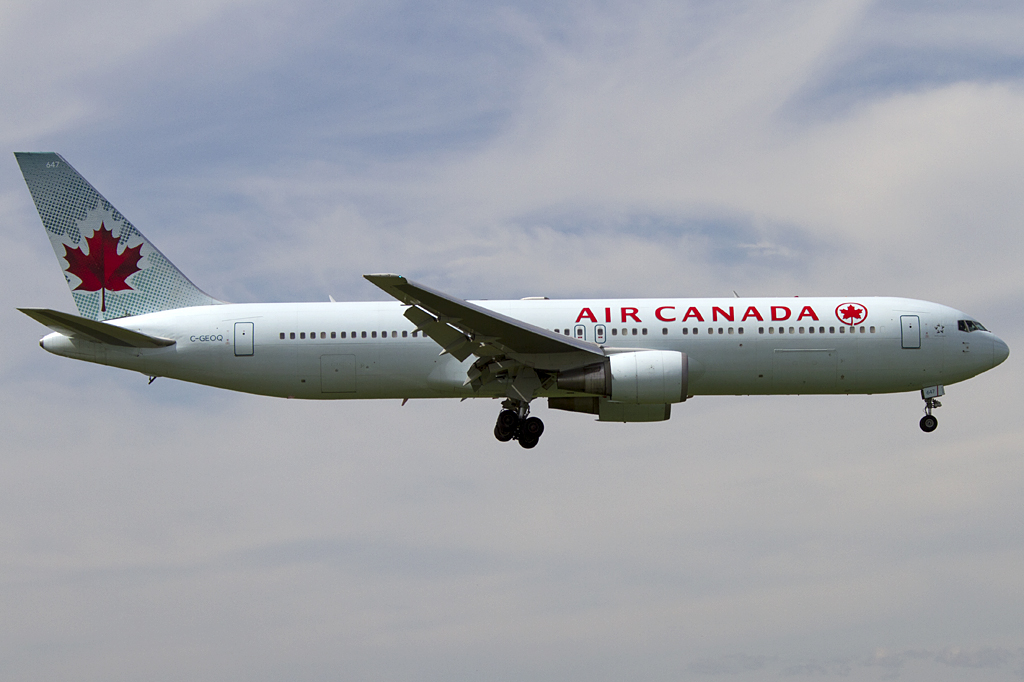 Air Canada, C-GEOQ, Boeing, B767-375ER, 31.08.2011, YUL, Montreal, Canada 





