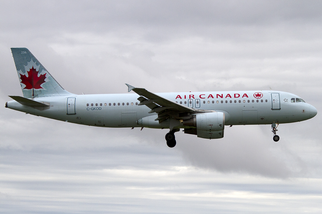 Air Canada, C-GKOD, Airbus, A320-214, 06.09.2011, YUL, Montreal, Canada


