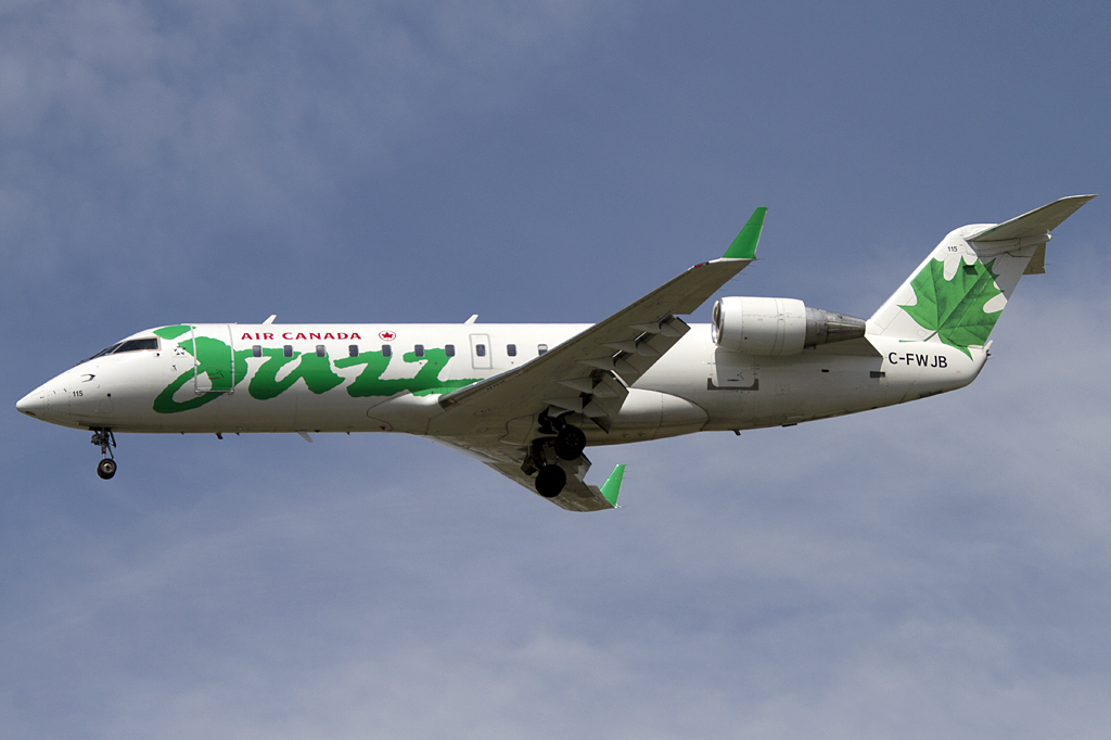 Air Canada - Jazz, C-FWJB, Bombardier, CRJ-100ER, 25.08.2011, YUL, Montreal, Canada 





