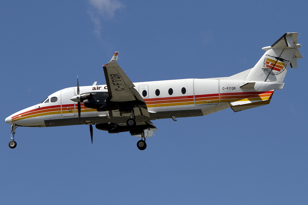 Air Creebec, C-FTQR, Beechcraft, 1900D, 24.08.2011, YUL, Montreal, Canada 





