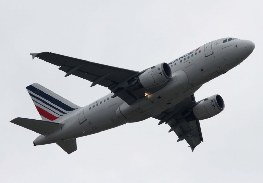Air France, Airbus, A 318-100, 11.03.2013, DUS-EDDL, Dsseldorf, Germany