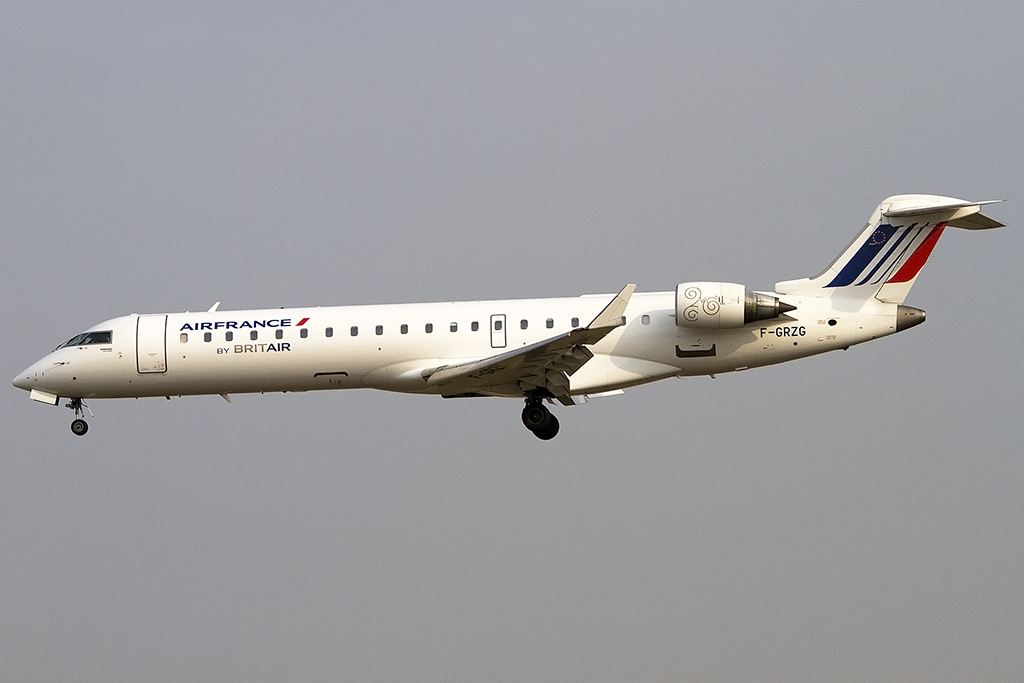 Air France - Brit Air, F-GRZG, Bombardier, CRJ-700, 08.09.2012, BCN, Barcelona, Spain



