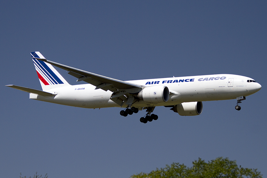 Air France - Cargo, F-GUOB, Boeing, B777-F28, 18.08.2012, CDG, Paris, France 





