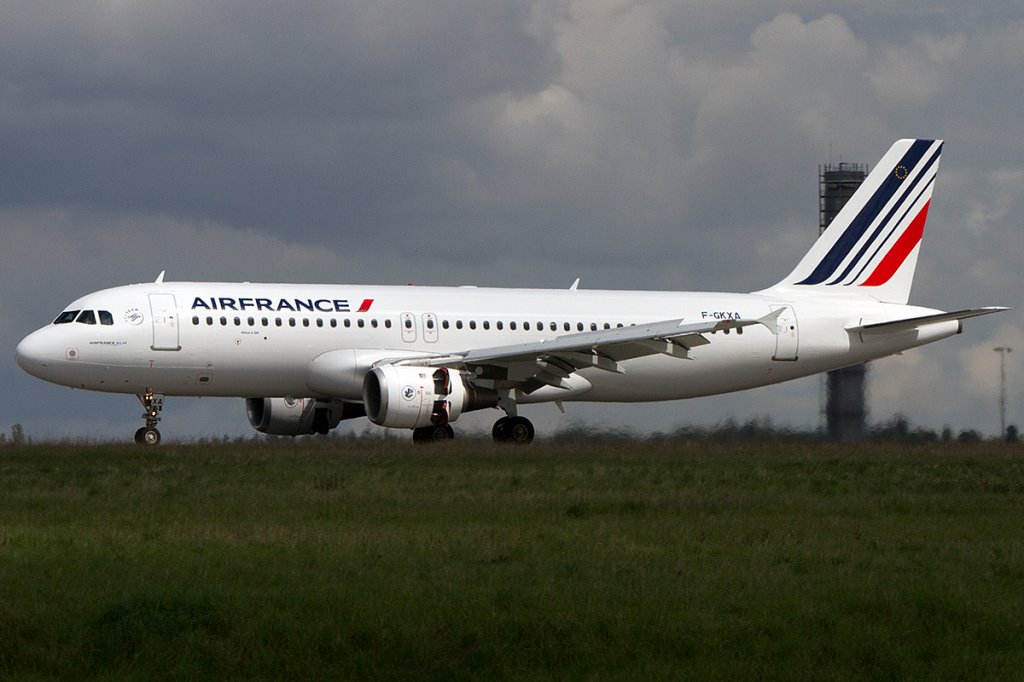 Air France, F-GKXA, Airbus, A320-211, 01.05.2012, CDG, Paris, France 


