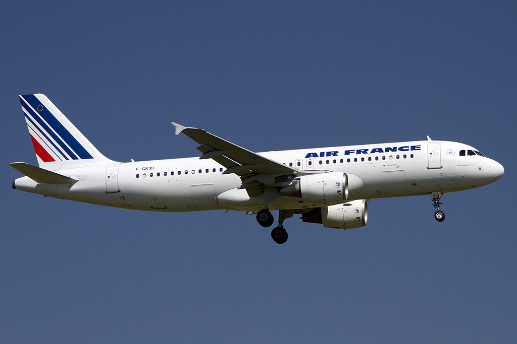 Air France, F-GKXI, Airbus, A320-214, 18.08.2012, CDG, Paris, France 


