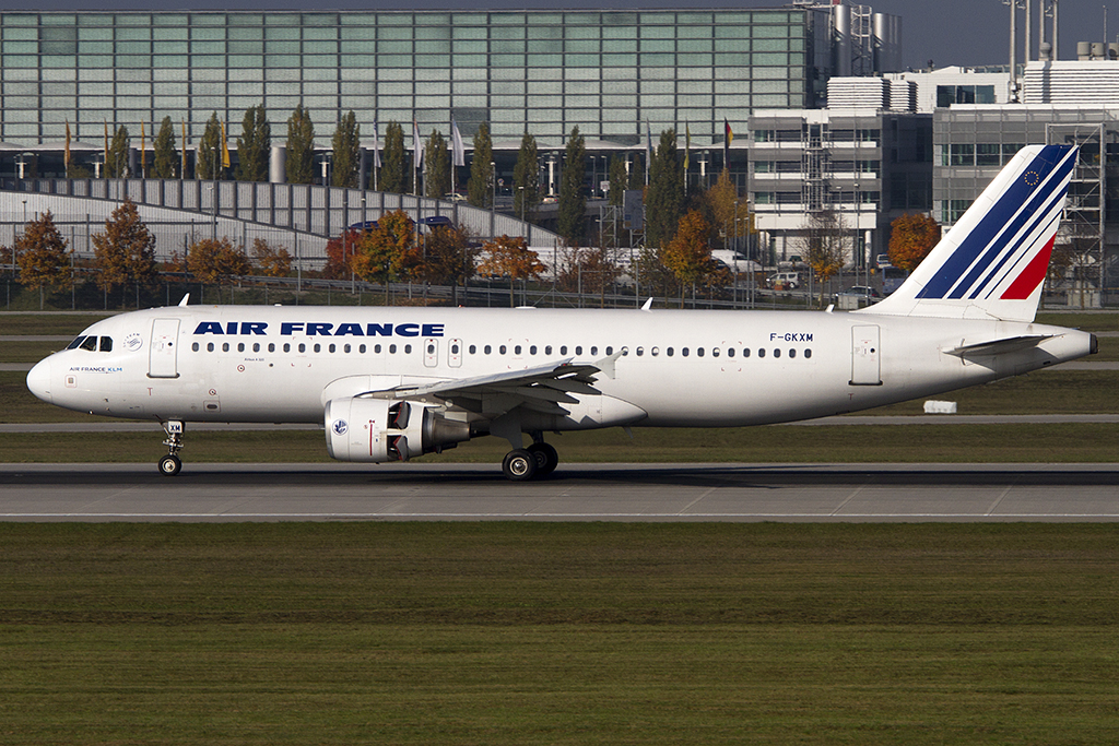 Air France, F-GKXM, Airbus, A320-214, 25.10.2012, MUC, Mnchen, Germany


