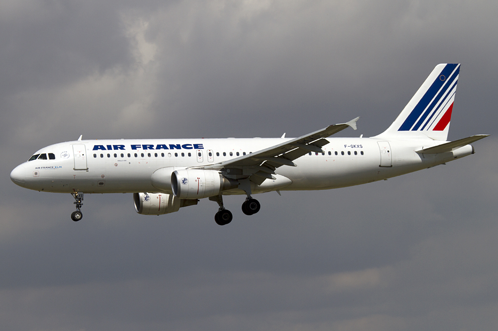 Air France, F-GKXS, Airbus, A320-214, 10.09.2010, BCN, Barcelona, Spain 




