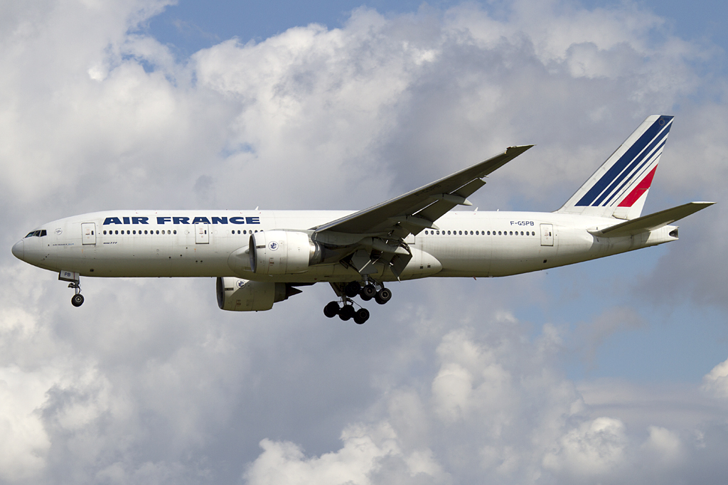 Air France, F-GSPB, Boeing, B777-228ER, 28.08.2010, CDG, Paris, France 




