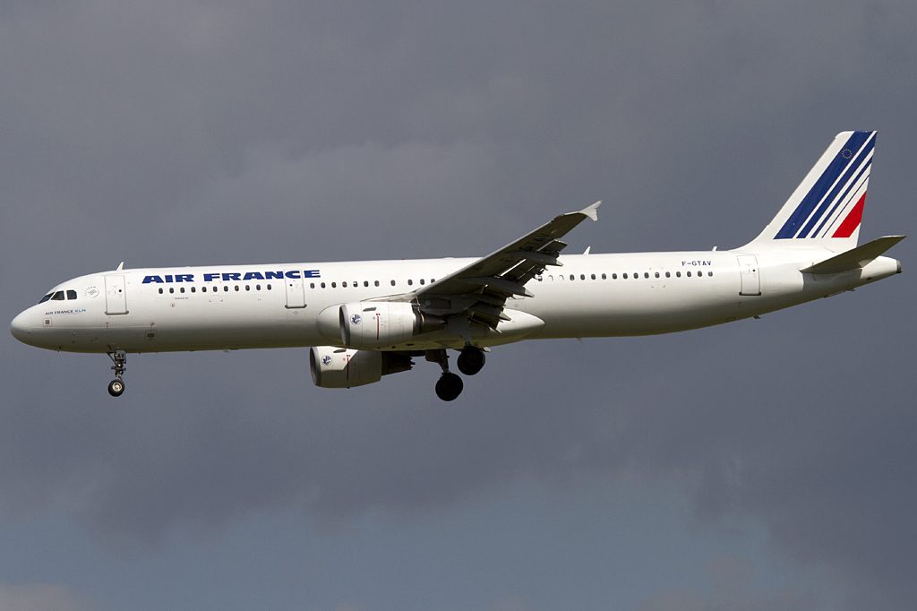 Air France, F-GTAV, Airbus, A321-211, 28.08.2010, CDG, Paris, France 




