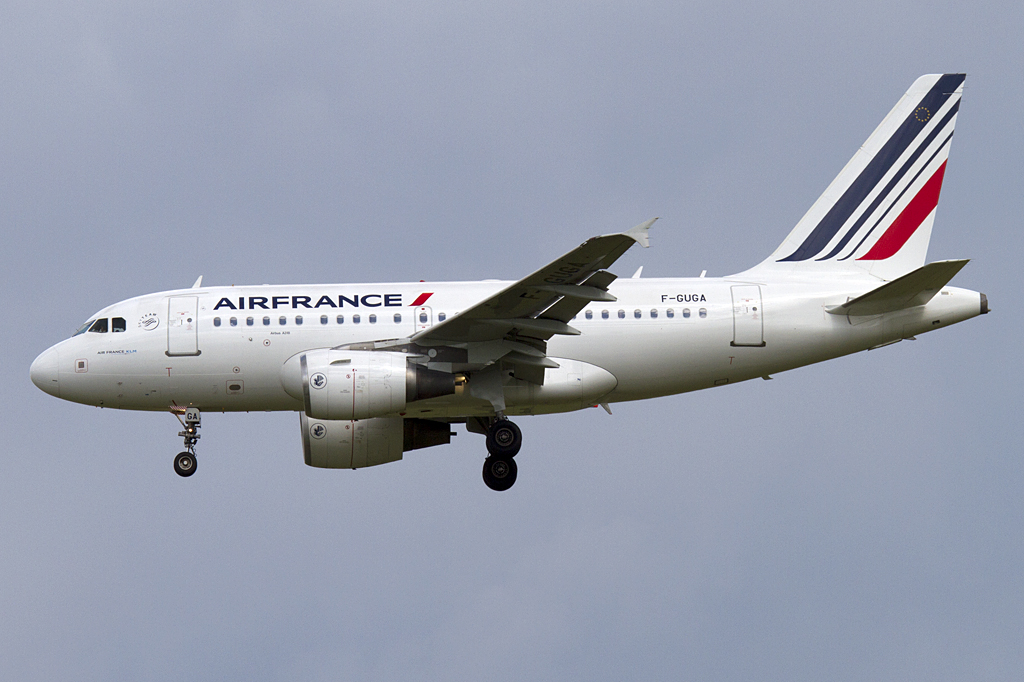 Air France, F-GUGA, Airbus, A318-111, 28.08.2010, CDG, Paris, France 





