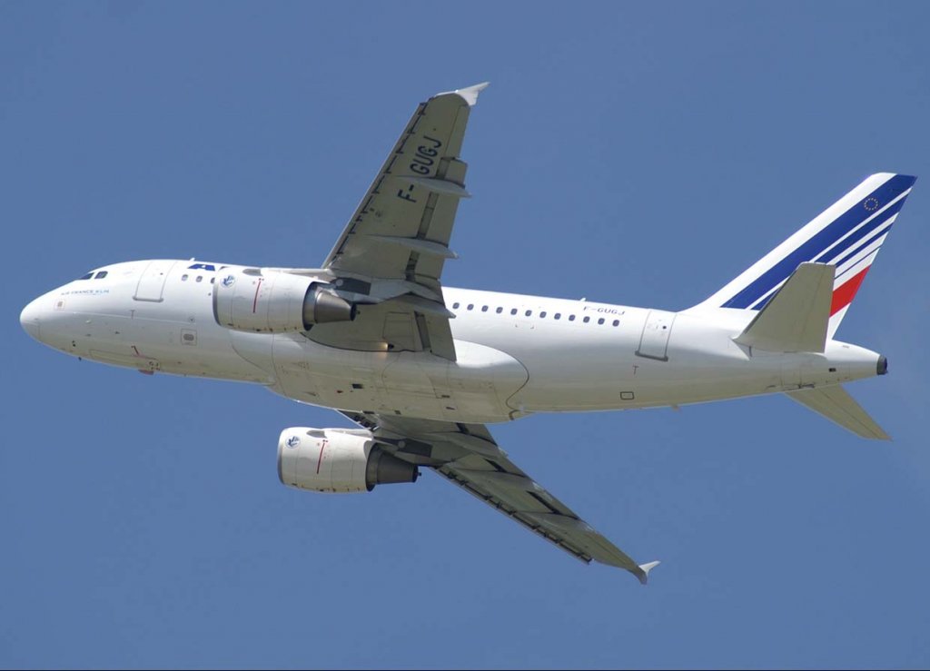 Air France, F-GUGJ, Airbus A 318-100, 2006.06.12, DUS, Dsseldorf, Germany