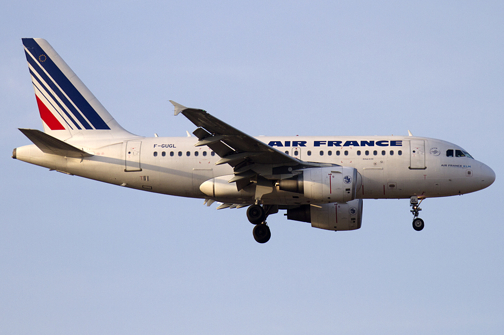 Air France, F-GUGL, Airbus, A318-111, 16.02.2011, FRA, Frankfurt, Germany 





