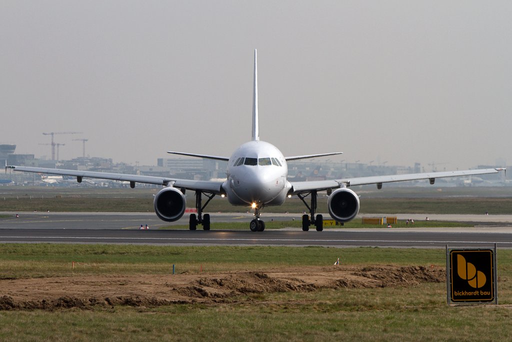Air France, F-GUGM, Airbus, A318-111, 14.04.2012, FRA, Frankfurt, Germany 





