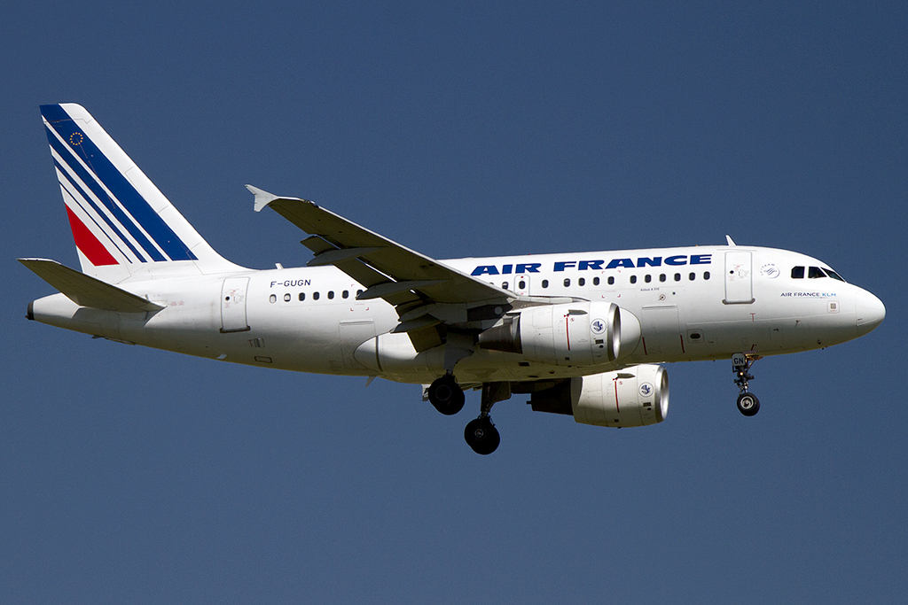 Air France, F-GUGN, Airbus, A318-111, 18.08.2012, CDG, Paris, France



