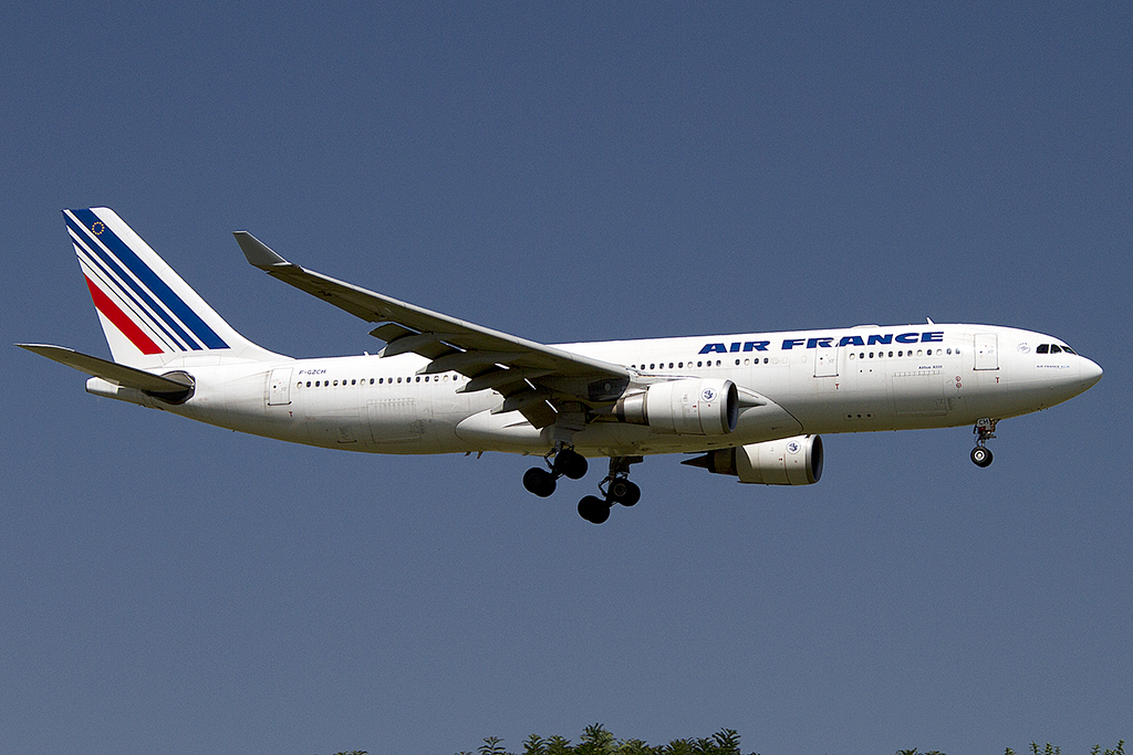 Air France, F-GZCH, Airbus, A330-203, 18.08.2012, CDG, Paris, France 



