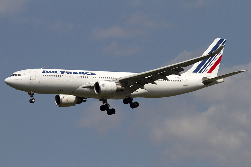 Air France, F-GZCI, Airbus, A330-203, 28.08.2010, CDG, Paris, France



