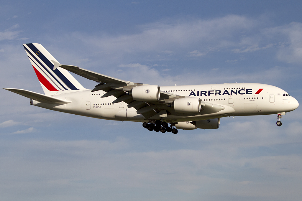 Air France, F-HPJF, Airbus, A380-861, 31.08.2011, YUL ...