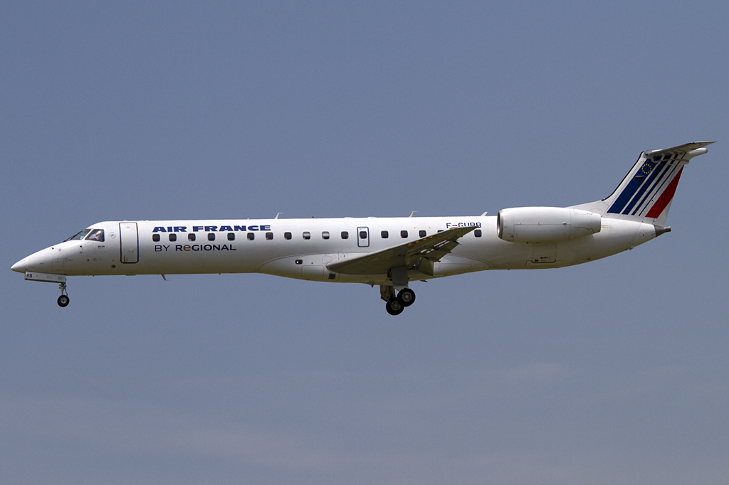 Air France - Regional, F-GUBB, Embraer, ERJ-145, 18.06.2011, BCN, Barcelona, Spain 




