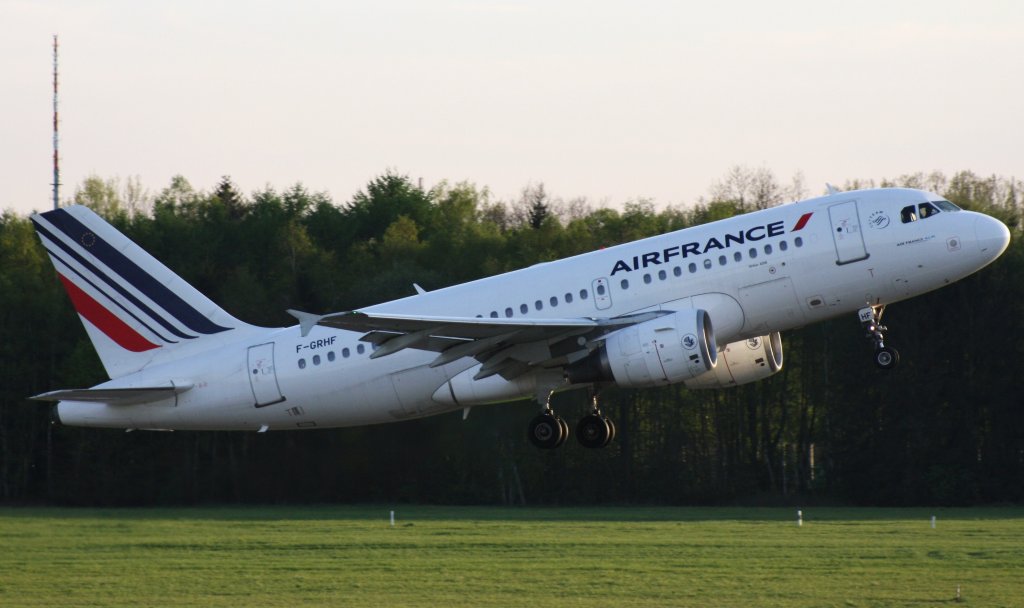 Air France,F-GRHF,(c/n1025),Airbus A319-111,30.04.2012,HAM-EDDH,Hamburg,Germany