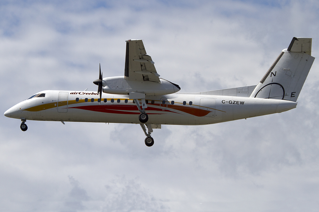 Air Inuit, C-GAIW, deHavilland, DHC-8-102 Dash 8, 24.08.2011, YUL, Montreal, Canada 



