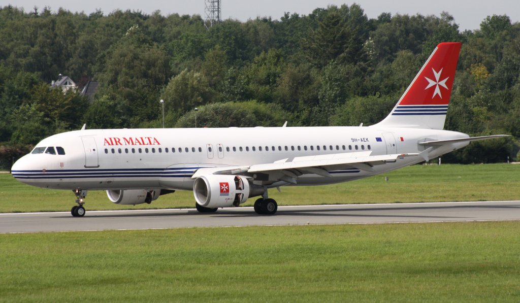 Air Malta, 9H-AEK, Airbus A320-214, 21.08.2011, HAM-EDDH, Hamburg, Germany