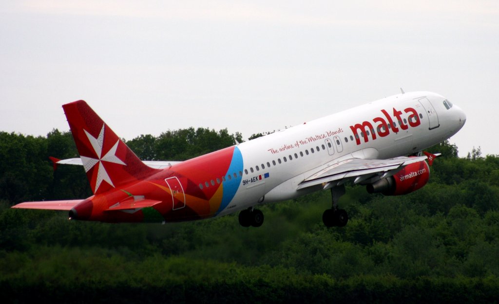 Air Malta,9H-AEK,(c/n2291),Airbus A320-214,26.05.2013,HAM-EDDH,Hamburg,Germany
