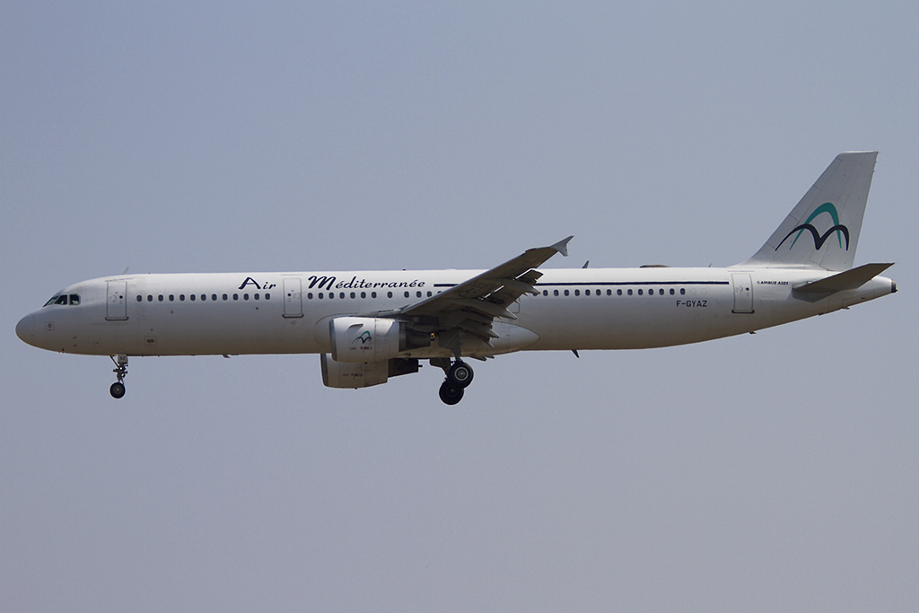 Air Mediterranee, F-GYAZ, Airbus, A321-111, 06.09.2012, TLS, Toulouse, France 



