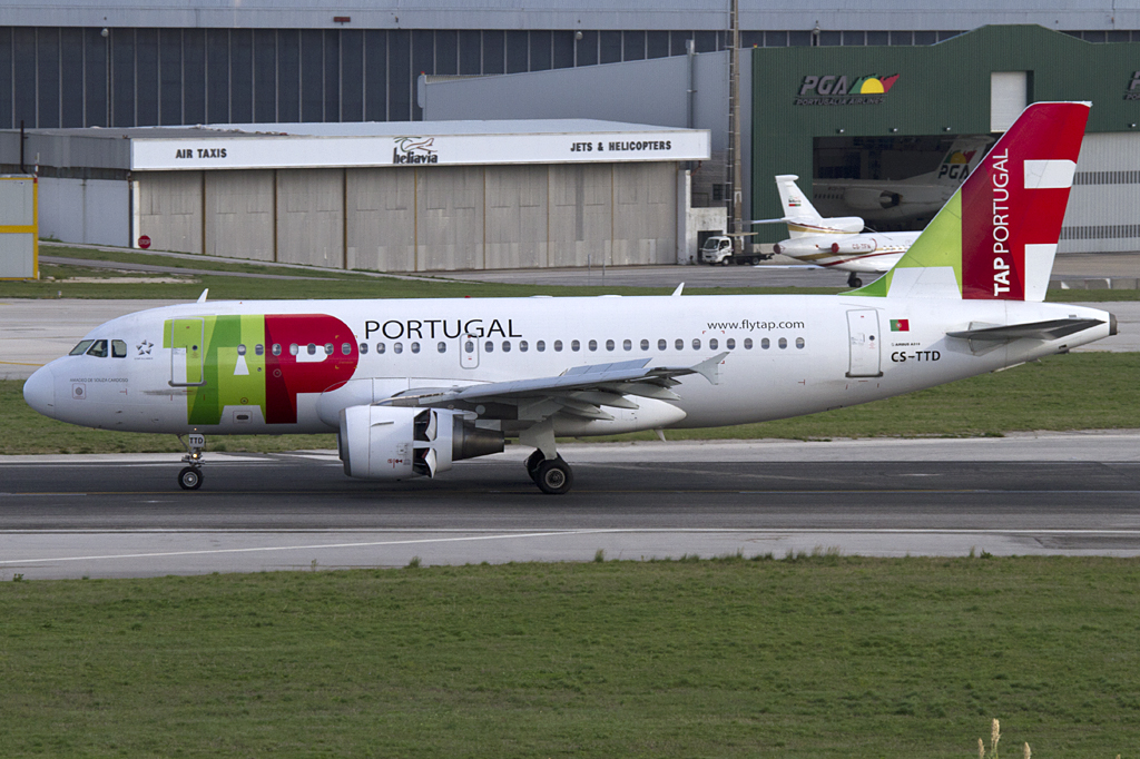Air Portugal, CS-TTD, Airbus, A319-111, 01.11.2010, LIS, Lissabon, Portugal


