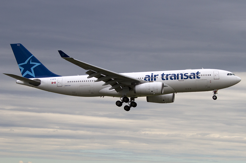 Air Transat, C-GPTS, Airbus, A330-243, 24.08.2011, YUL, Montreal, Canada 




