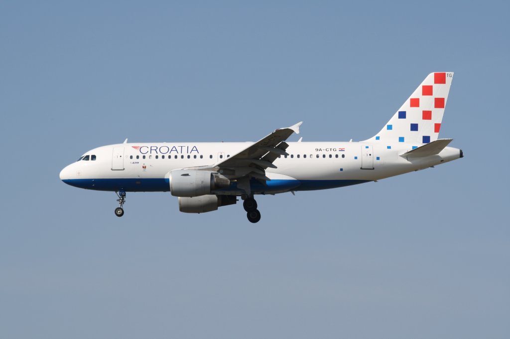 Airbus A319-112 - 9A-CTG - Croatia Airlines

im Landeanflug auf Frankfurt/Main am 21. Mrz 2009