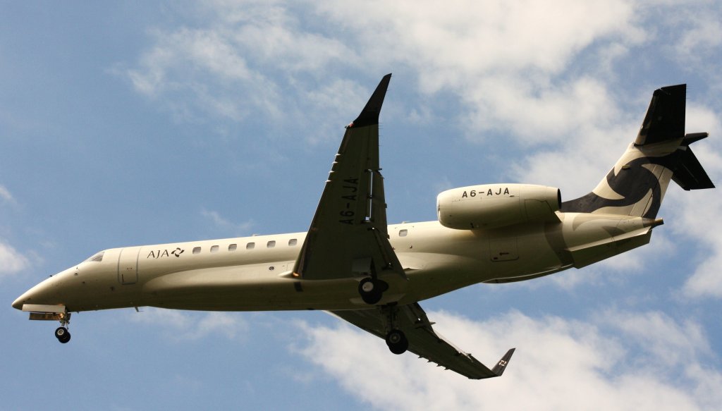 AJA Al Jaber Aviation,A6-AJA,(c/n14501089),Embraer ERM-135BJ Legacy,22.07.2012,HAM-EDDH,Hamburg,Germany