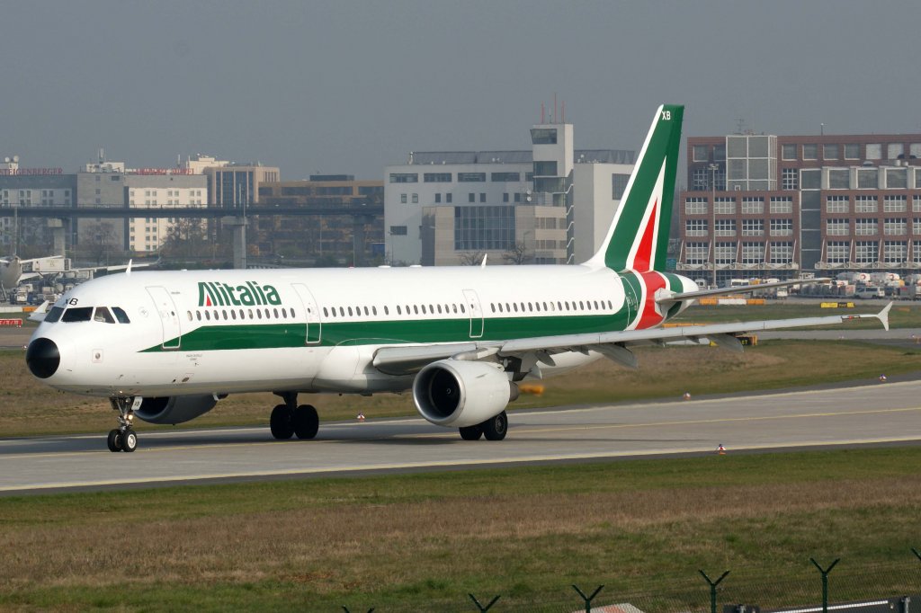 Alitalia, EI-IXB  Piazza Castello Torino , Airbus, A 321-200, 13.04.2012, FRA-EDDF, Frankfurt, Germany