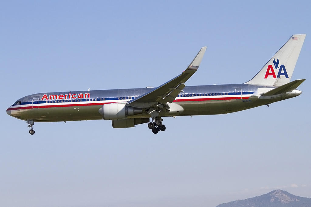 American Airlines, N353AA, Boeing, B767-323ER, 04.05.2013, BCN, Barcelona, Spain 




