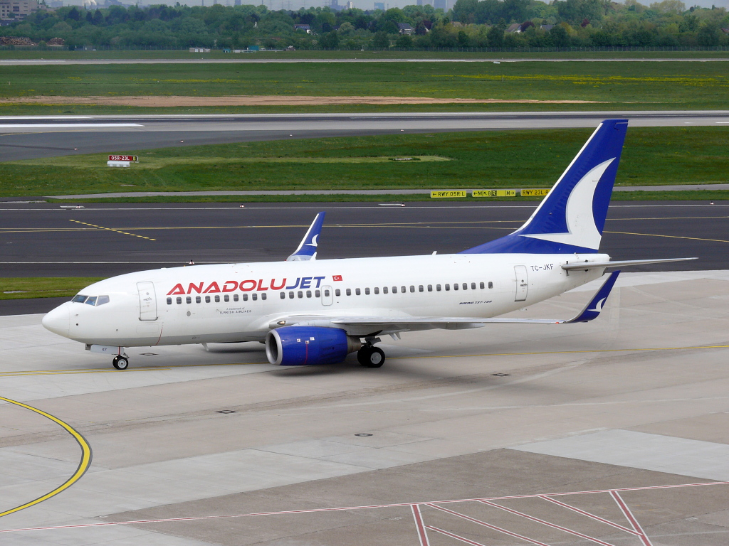 Anadolujet; TC-JKF; Boeing 737-76N. Flughafen Dsseldorf. 10.05.2010.