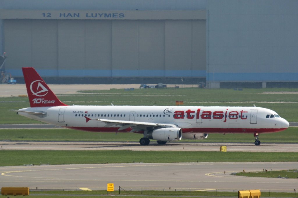 Atlasjet Airlines, TC-ETV  10-th year , Airbus, A 321-200, 25.05.2012, AMS-EHAM, Amsterdam (Schiphol), Niederlande