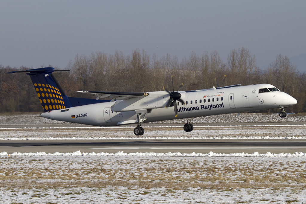 Augsburg Airways, D-ADHC, deHavilland, DHC-8 402, 23.01.2011, BSL, Basel, Switzerland 



