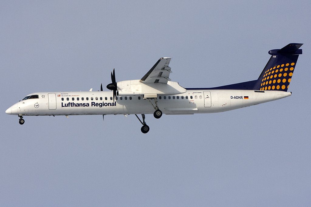 Augsburg Airways, D-ADHR, deHavilland, DHC-8-402, 10.01.2010, PRG, Prag, Czechoslovakia 


